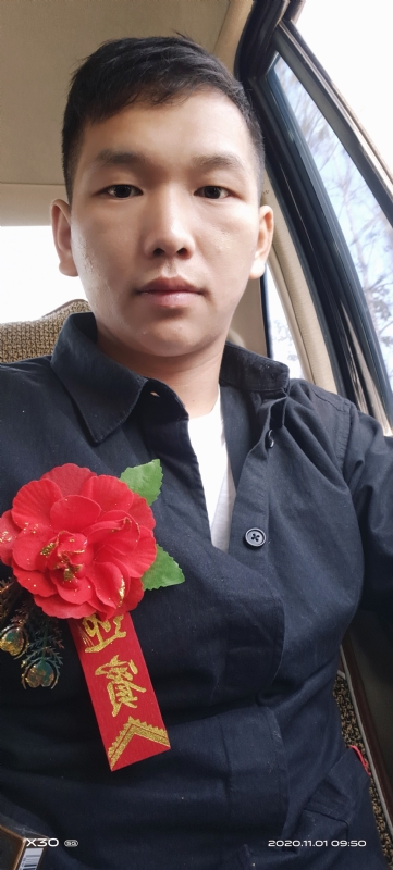 可爱的小猪的第一张照片--浙江残疾人相亲网