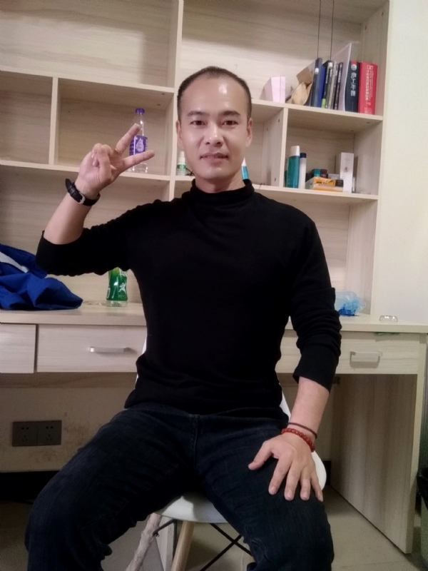 熊大与熊二的第一张照片--浙江残疾人相亲网