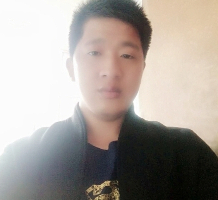 形影不离的第一张照片--浙江残疾人相亲网