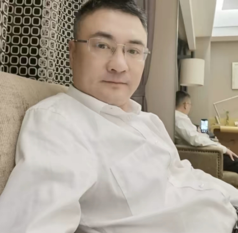 追逐的第二张照片--浙江残疾人相亲网