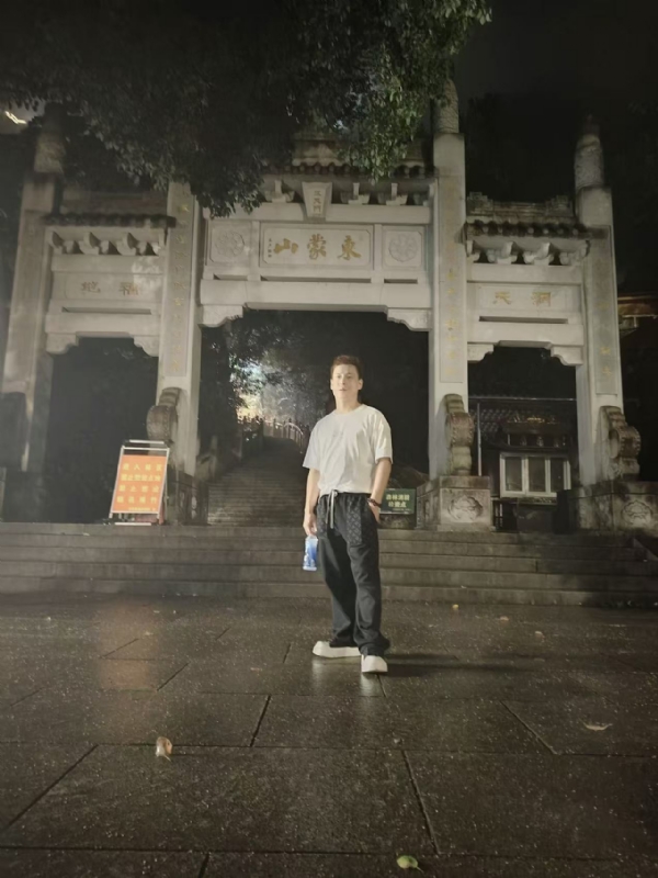 慕晨的第一张照片--浙江残疾人相亲网