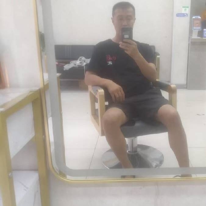 闫杰的第一张照片--浙江残疾人相亲网